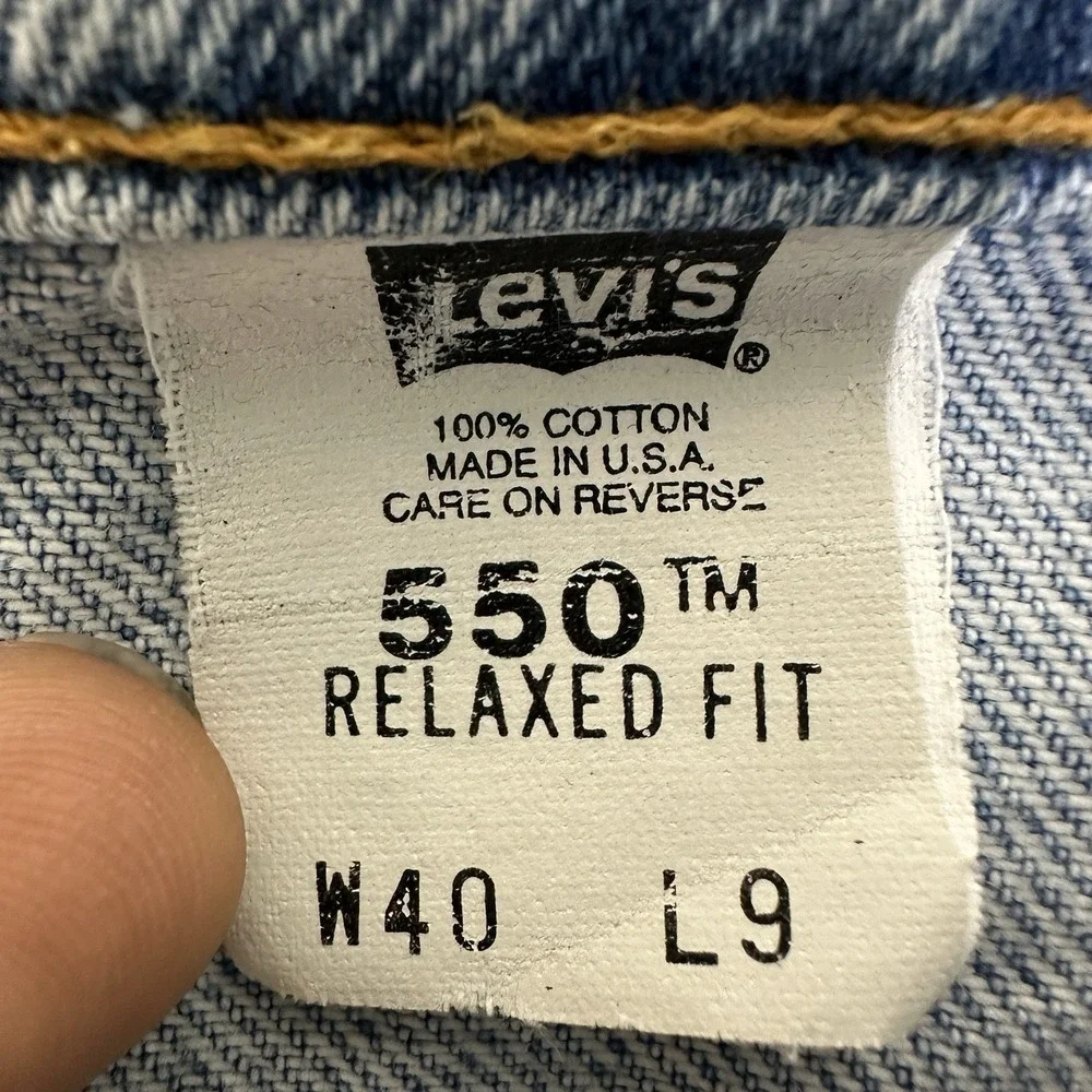 Levis White Tab 550 Relaxed Y2K Shorts Size 38 USA Baggy 90s Denim Jean Jorts